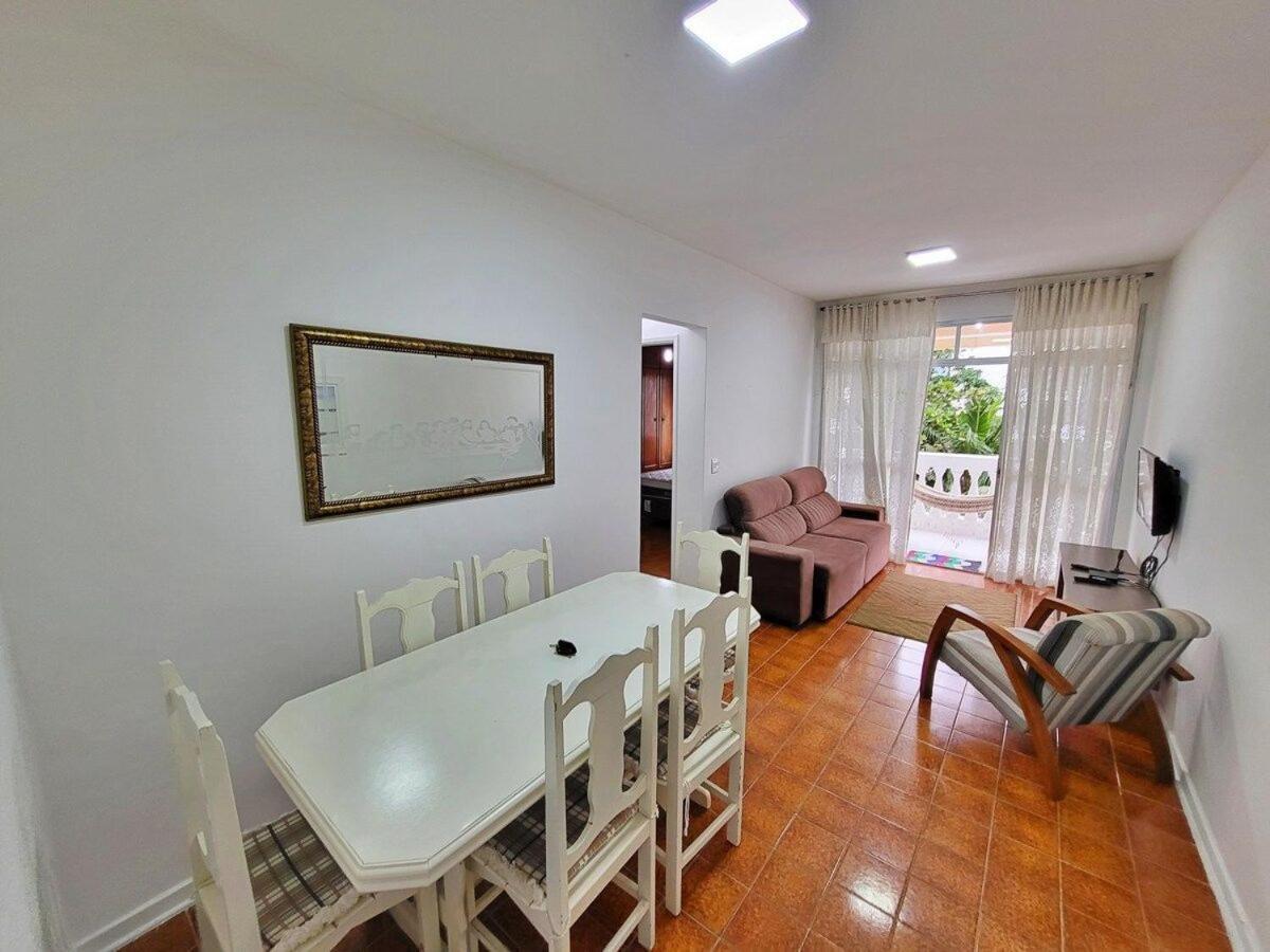 Ap 02 Dorms - Enseada - Com Sacada, Ar-Cond, Wi-Fi, 01 Vaga, Lado Praia Гуаружа Екстер'єр фото