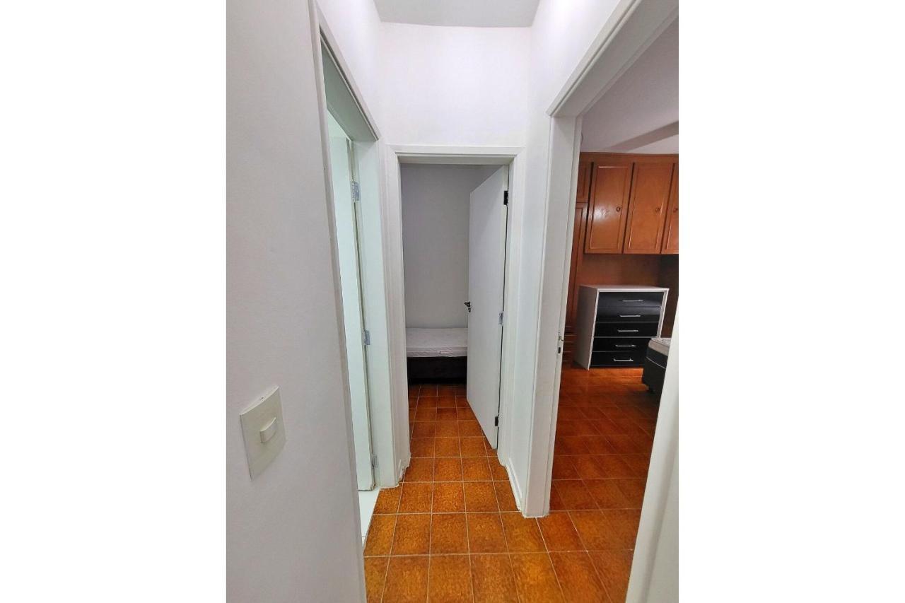 Ap 02 Dorms - Enseada - Com Sacada, Ar-Cond, Wi-Fi, 01 Vaga, Lado Praia Гуаружа Екстер'єр фото
