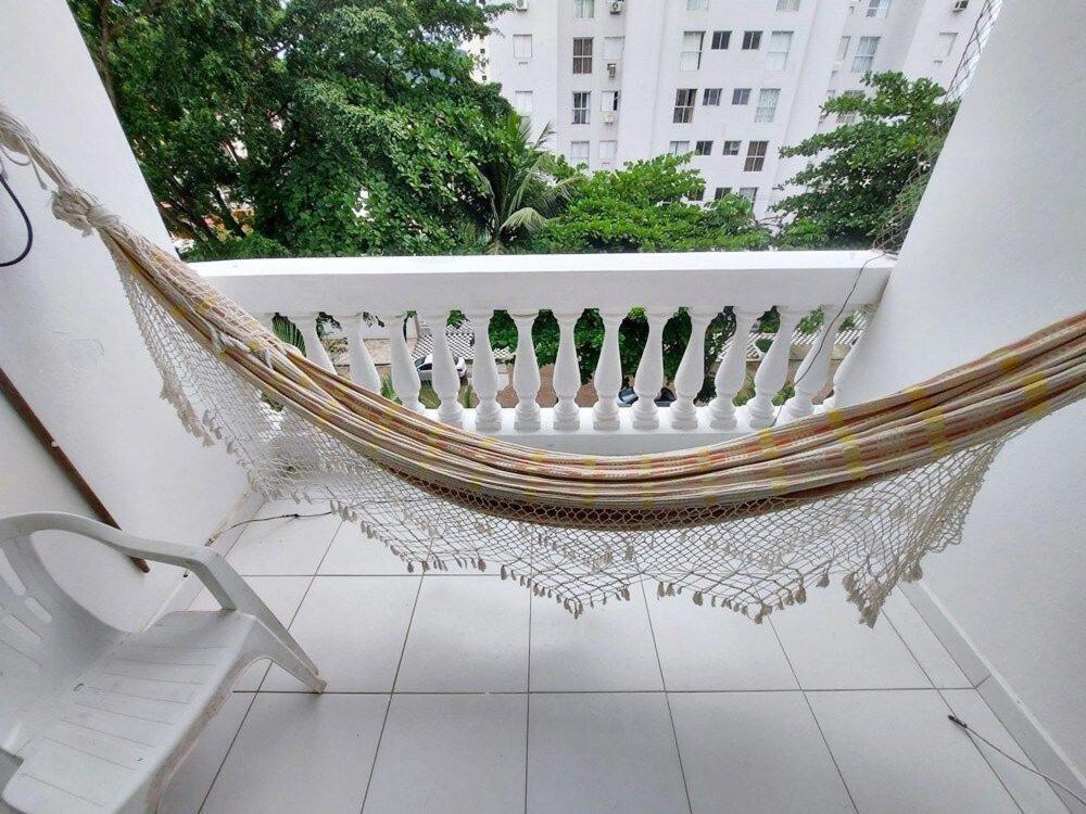 Ap 02 Dorms - Enseada - Com Sacada, Ar-Cond, Wi-Fi, 01 Vaga, Lado Praia Гуаружа Екстер'єр фото